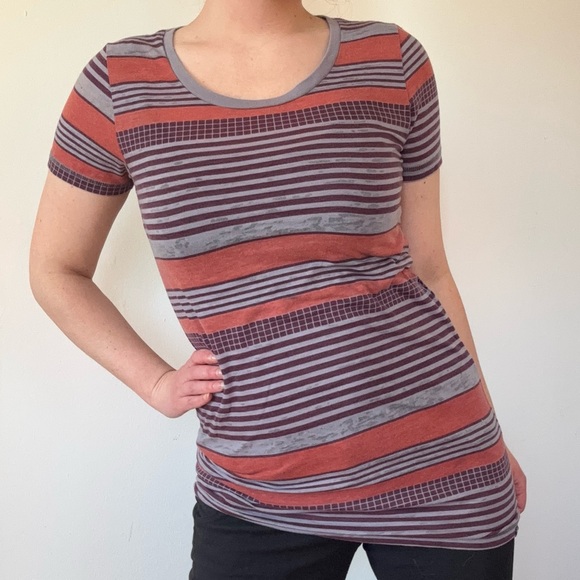 Vans Orange, Gray and Burgundy Striped T-Shirt - Picture 4 of 6